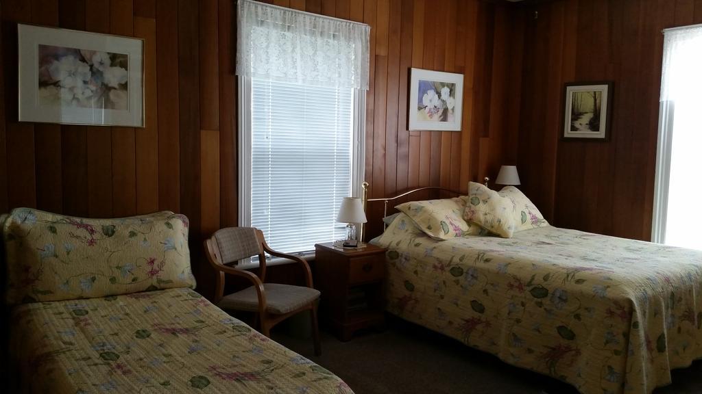 Bancroft Bed & Breakfast Екстериор снимка