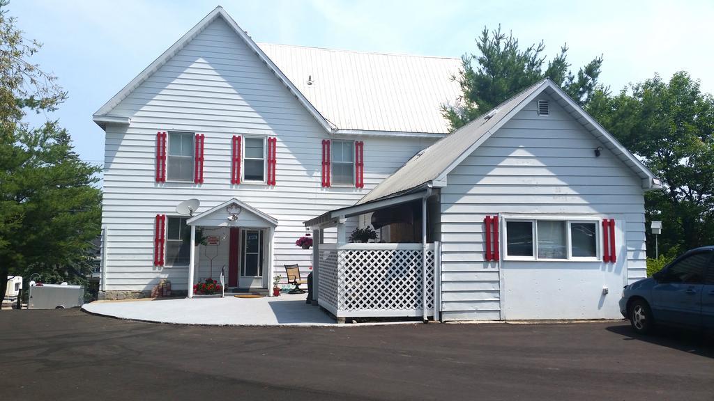 Bancroft Bed & Breakfast Екстериор снимка